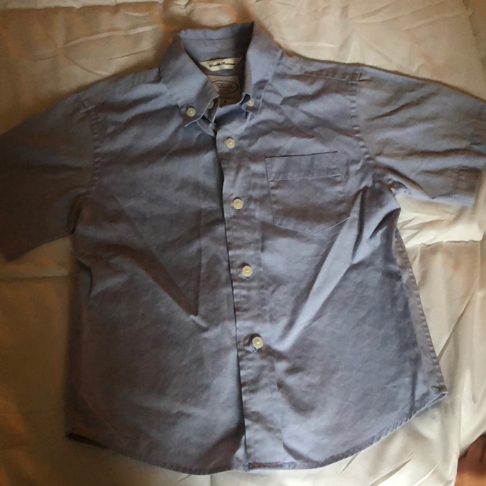 Talbots kids short sleeve button down shirt.